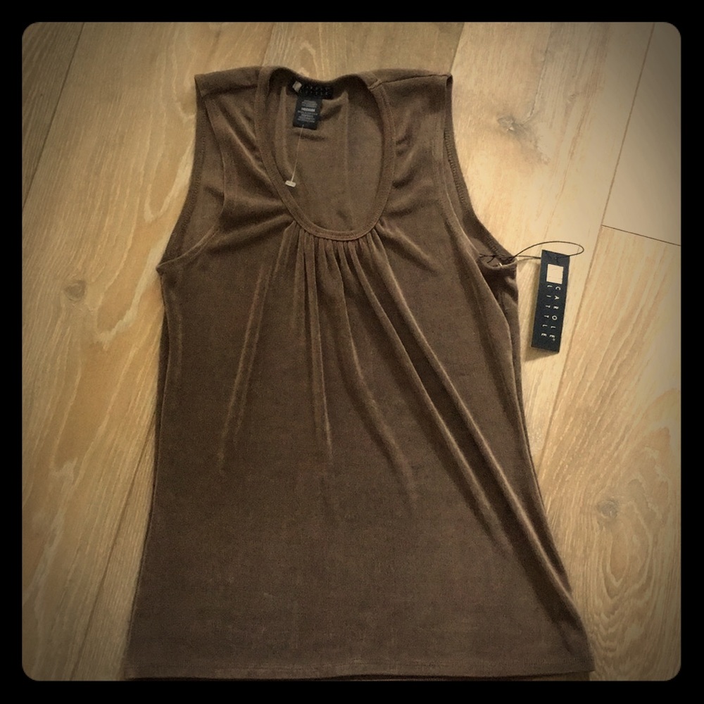Sleeveless tank